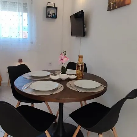 Cuk Apartman *